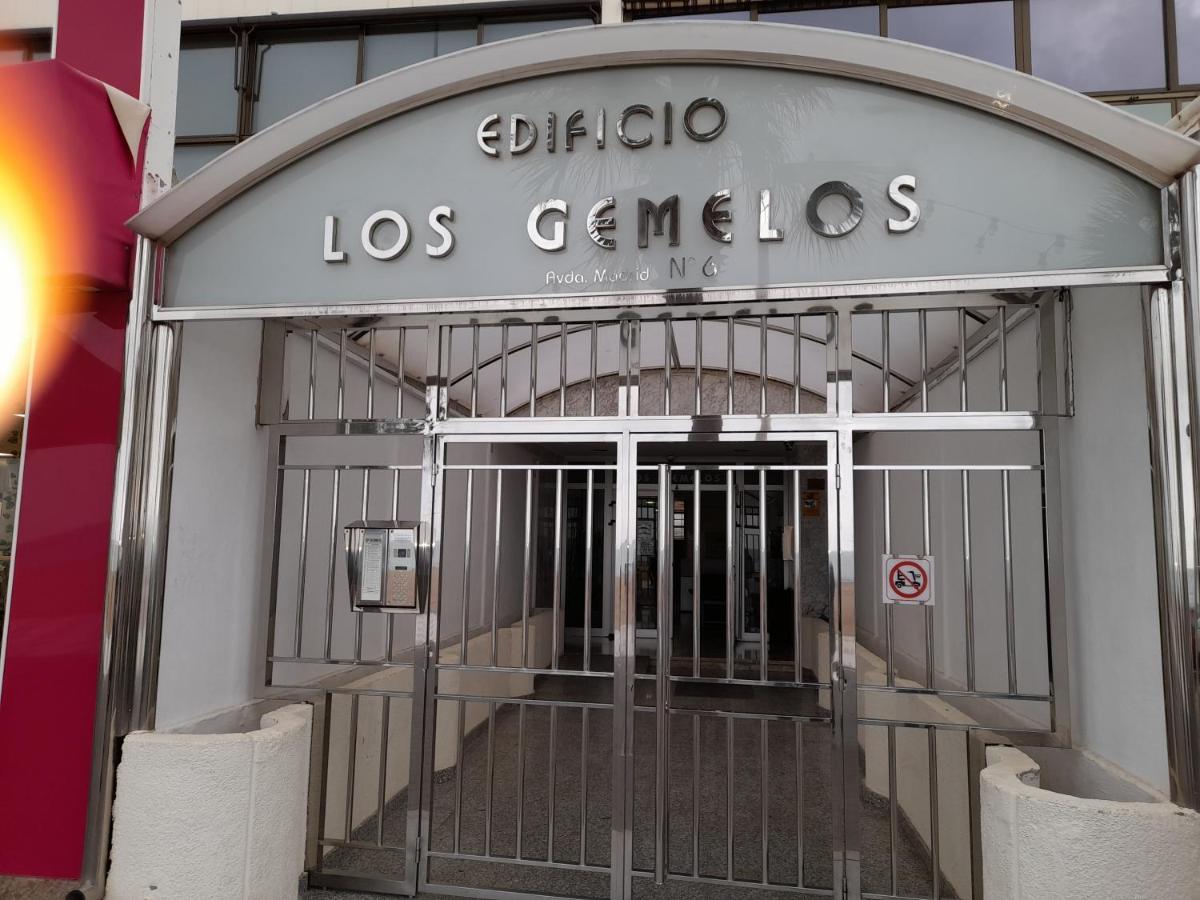 Los Gemelos - Fincas Arena Бенідорм Екстер'єр фото